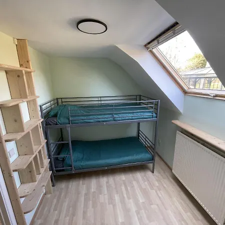 Maison Chaleureuse Sur *