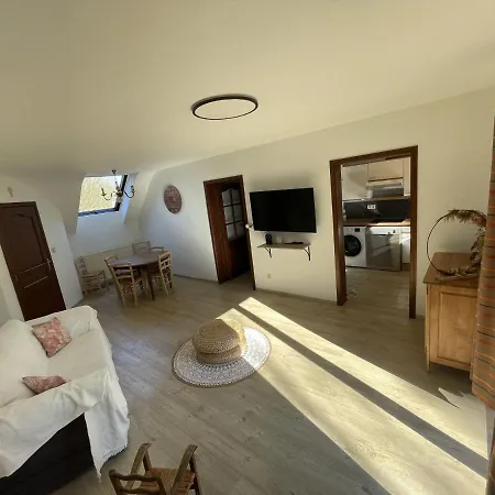 아파트 Maison Chaleureuse Sur *